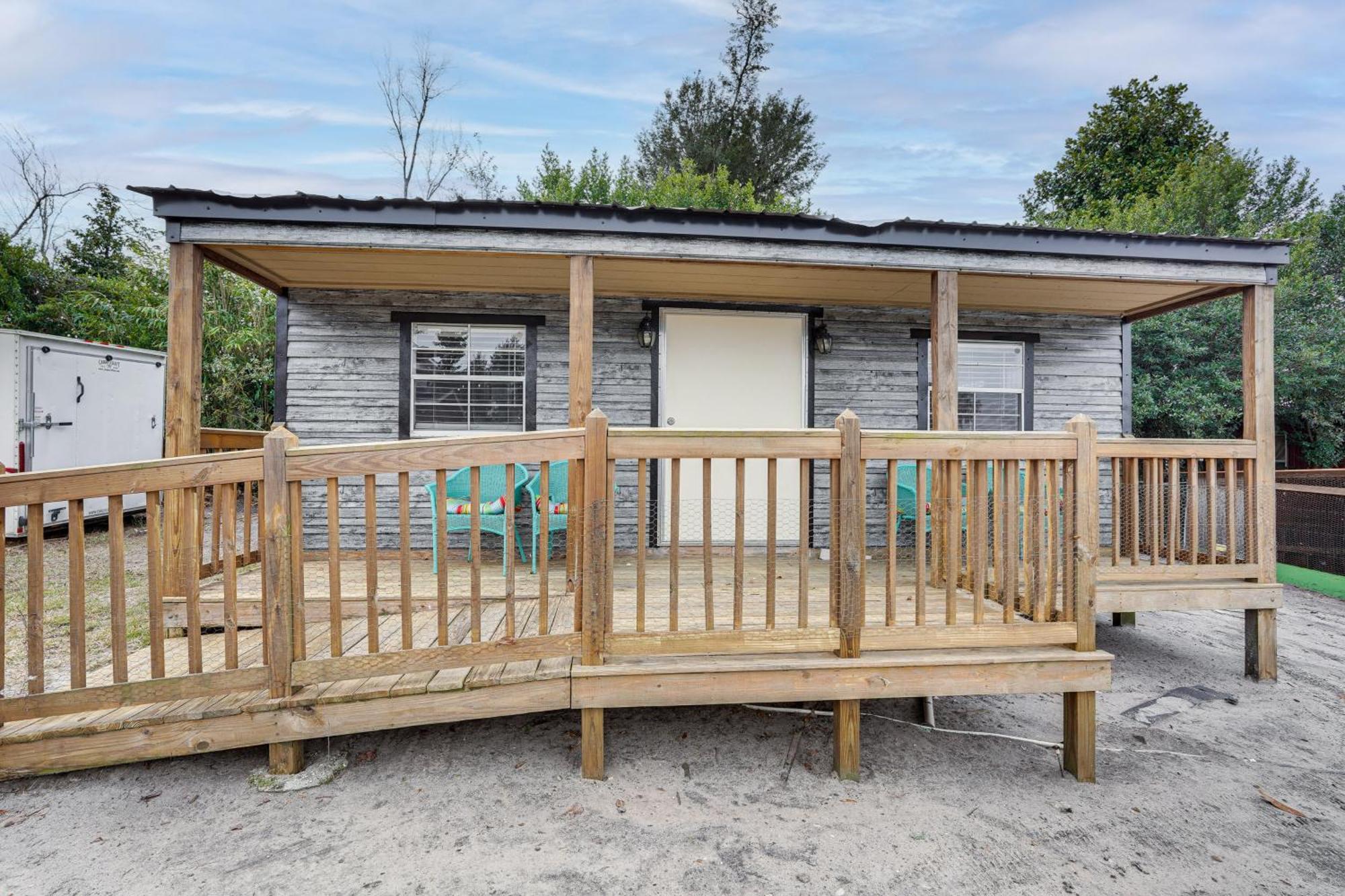 Lakefront Panama City Studio With Hot Tub Access Exterior photo