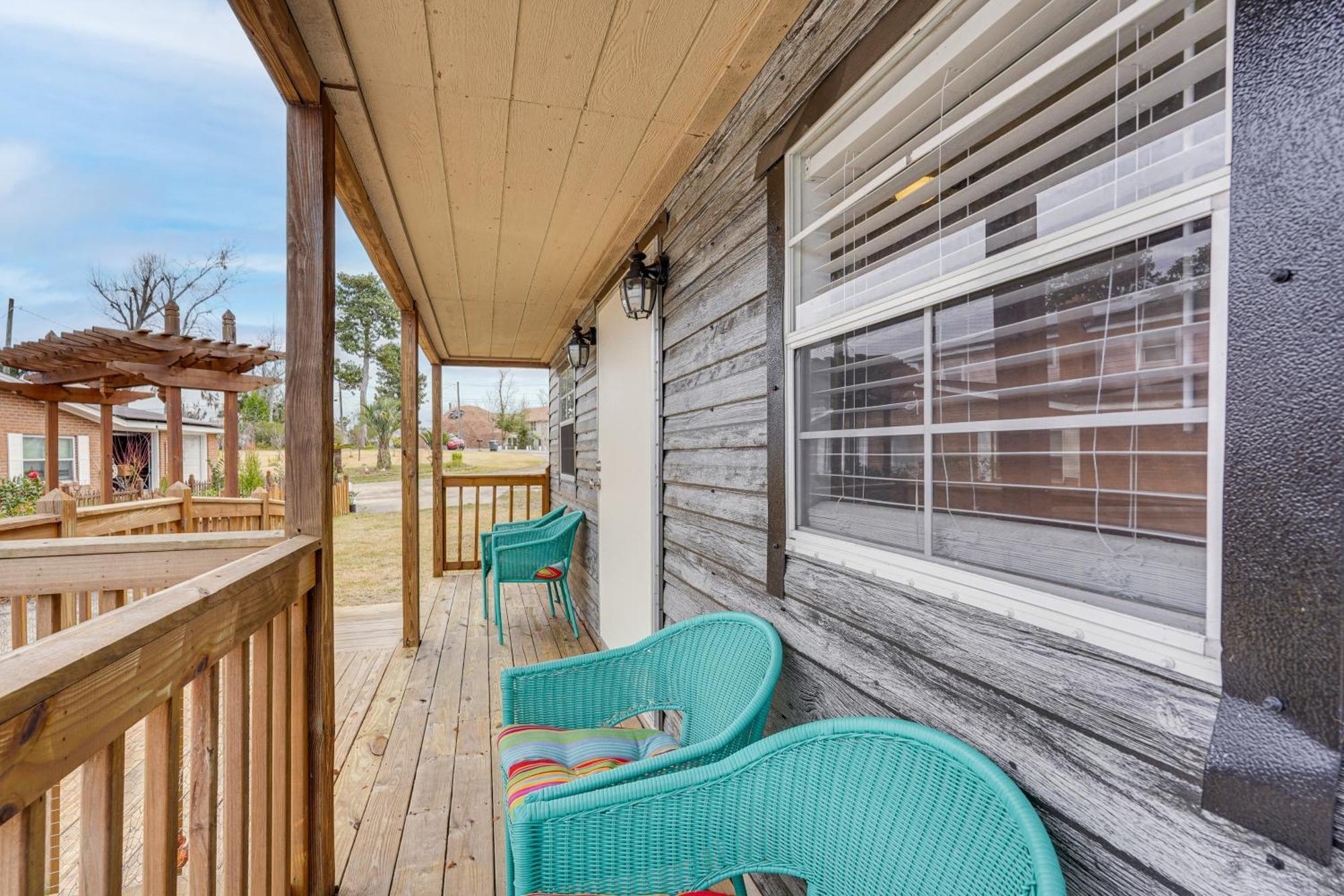 Lakefront Panama City Studio With Hot Tub Access Exterior photo